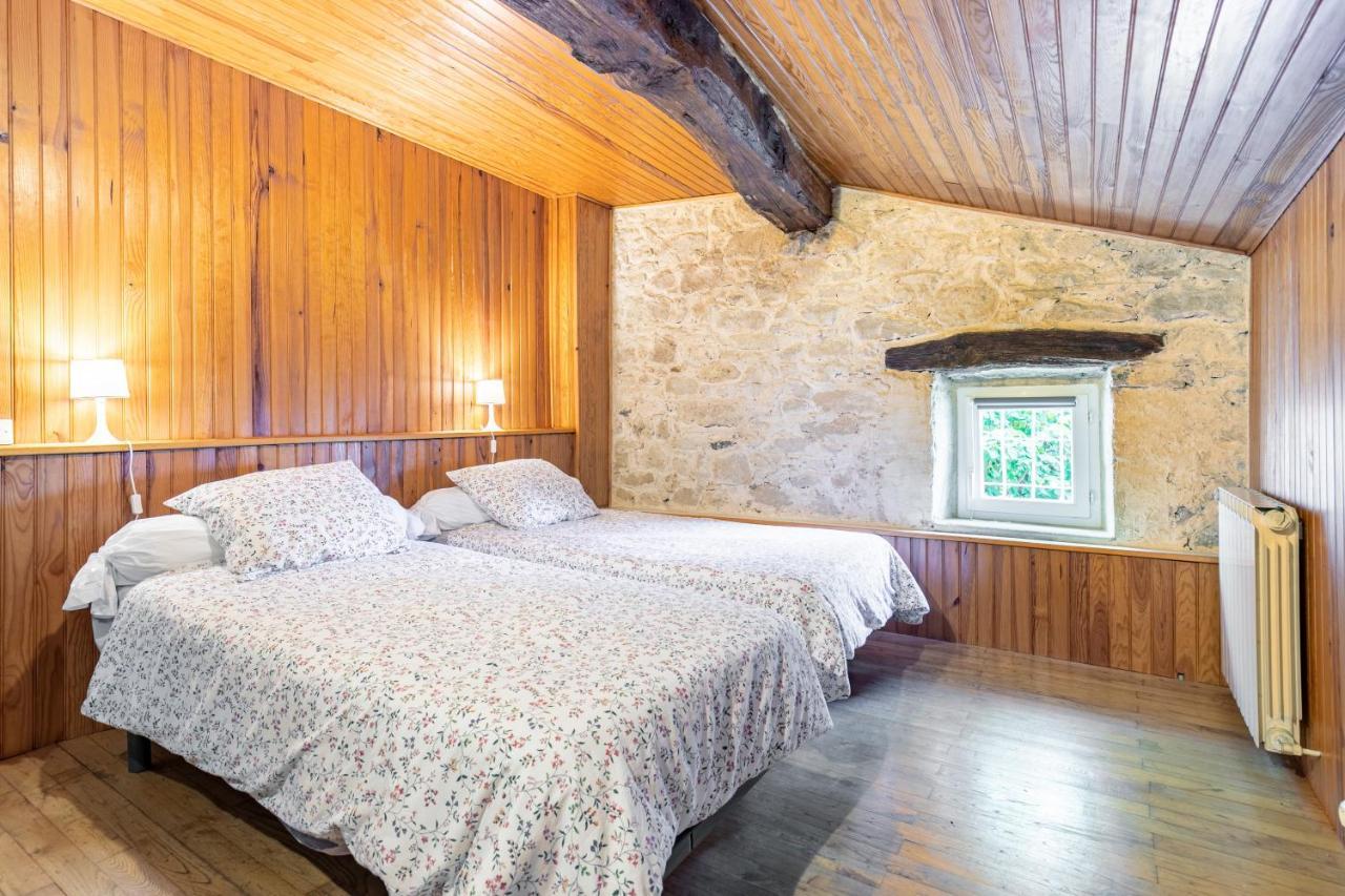 Ombrelle Villa Le Pian-sur-Garonne Bagian luar foto